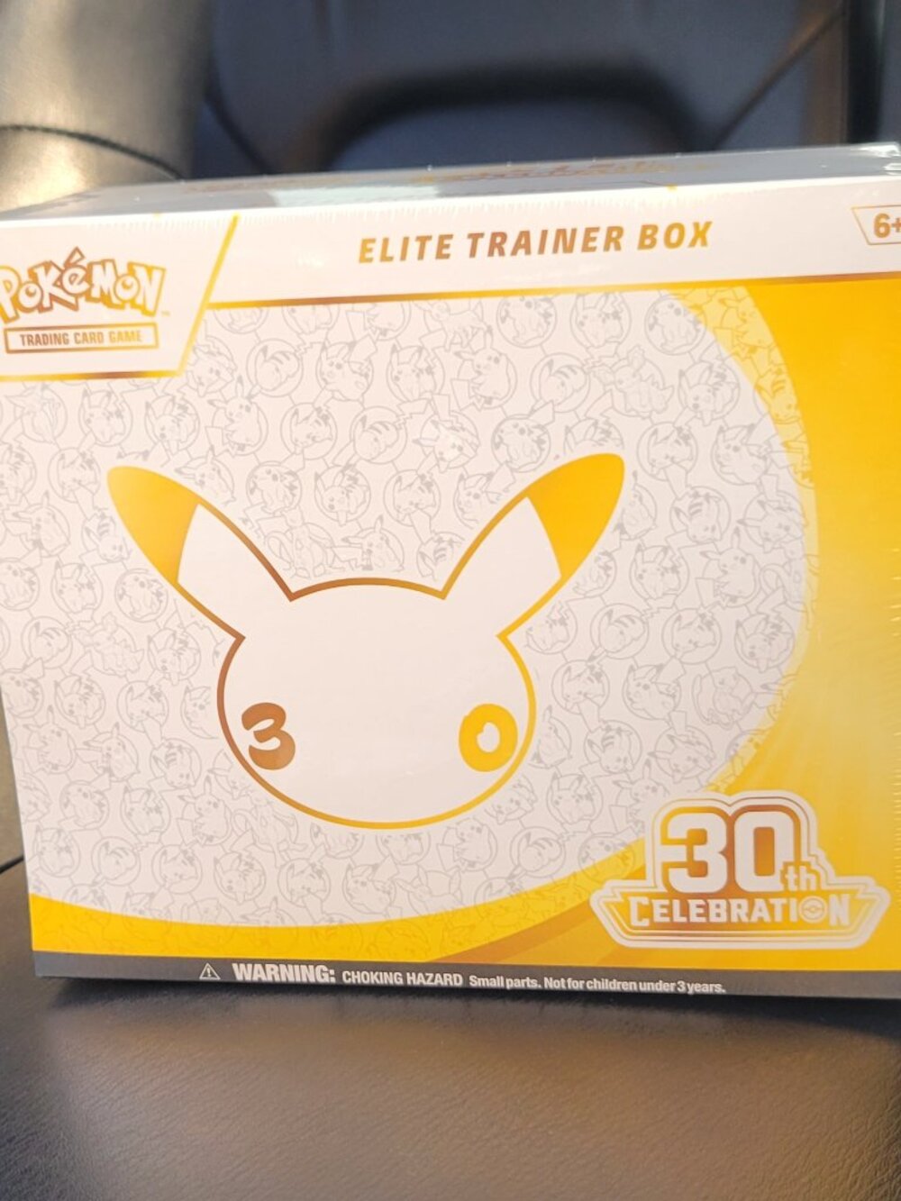 30th celebration Pokemon ETB